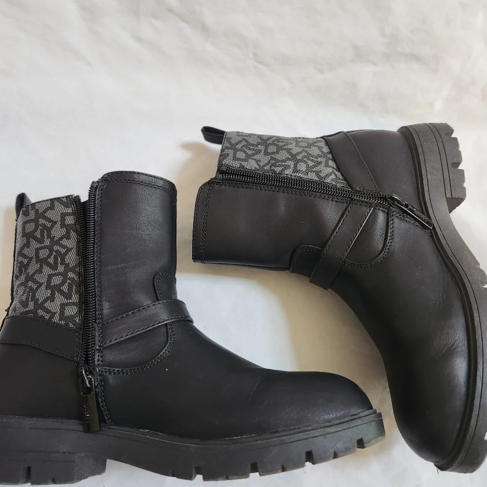 DKNY Black Buckle Girls Boots SIZE 4